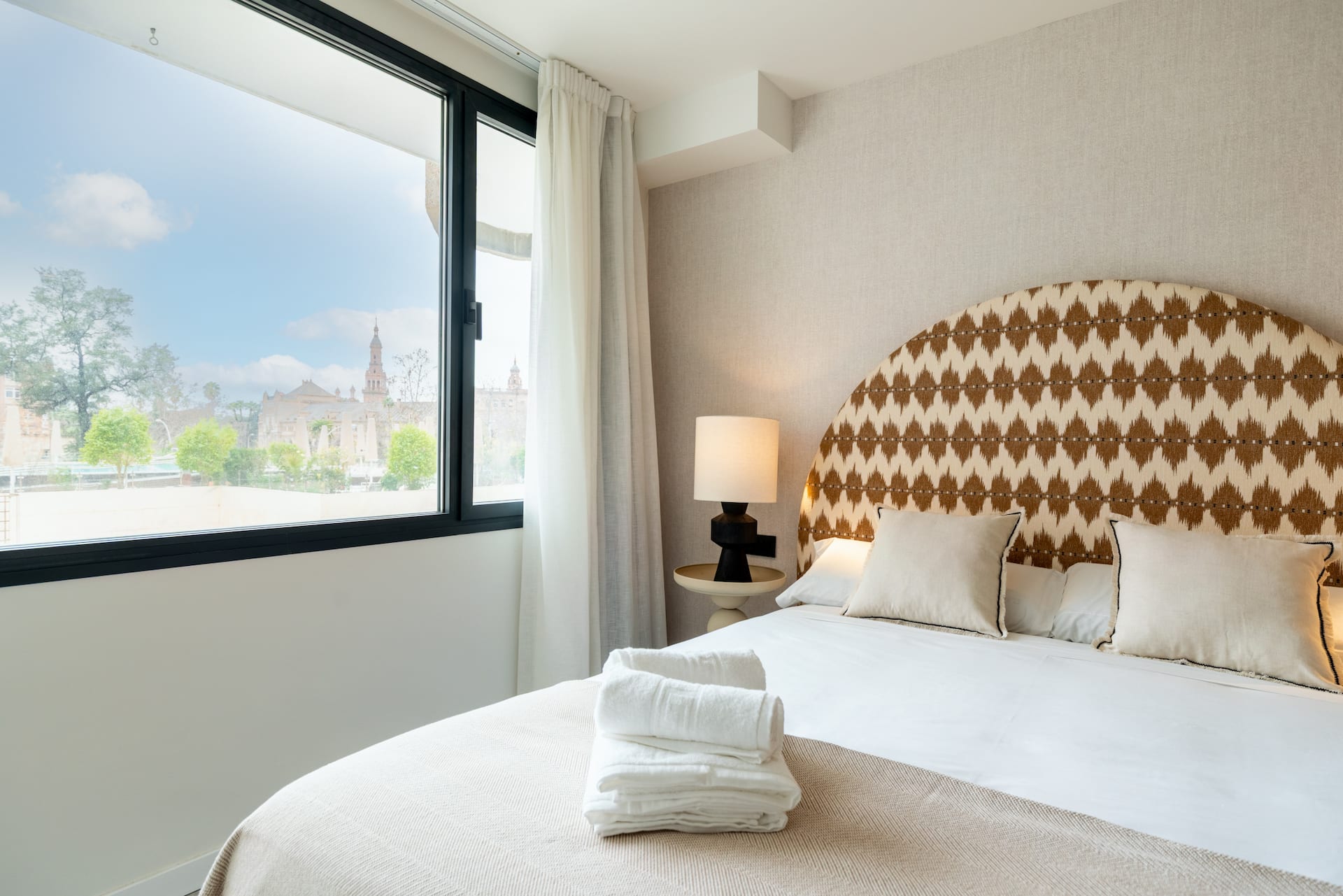 Schlafzimmer mit Blick auf die Giralda